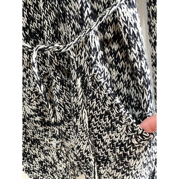 Old Navy Chunky Knit Cardigan Womens S Black/Cream Linen/Cotton Blend Pockets - Picture 5 of 6